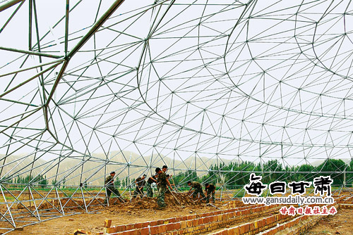 靖远建设鸟巢型球体生态温室--中国广播网甘